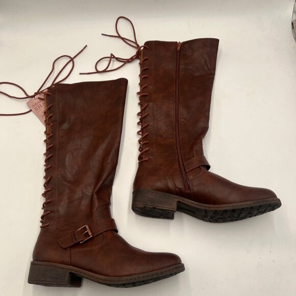 Euro soft tall brown lace up boots - Picture 1 of 8